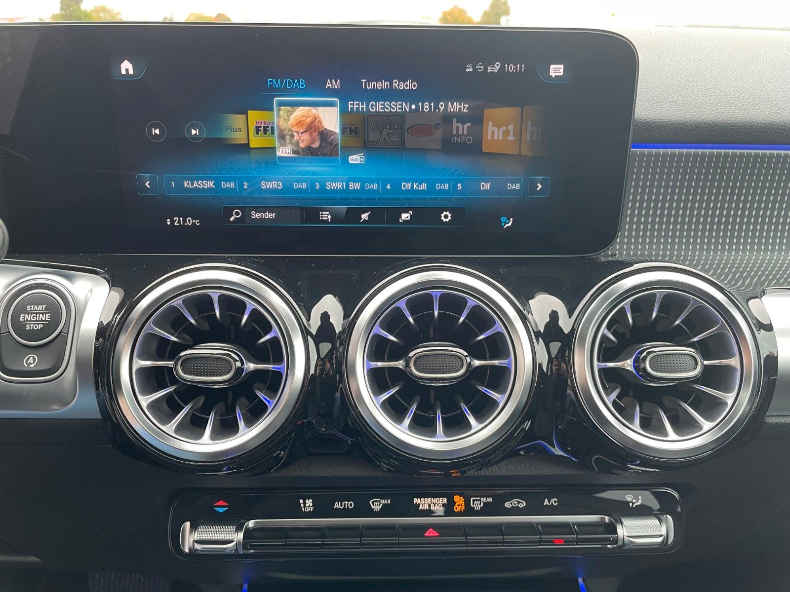 Fahrzeugabbildung Mercedes-Benz GLB 220 d 4MATIC Progressive AHK+Memory+Pano+360