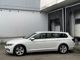 Volkswagen Passat Elegance LED-Matrix ACC Standheizung AHK - Volkswagen Passat: Standheizung