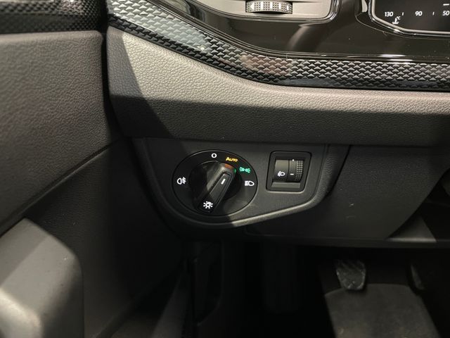 Polo Life 1.0 TEMPOMAT SHZ PDC