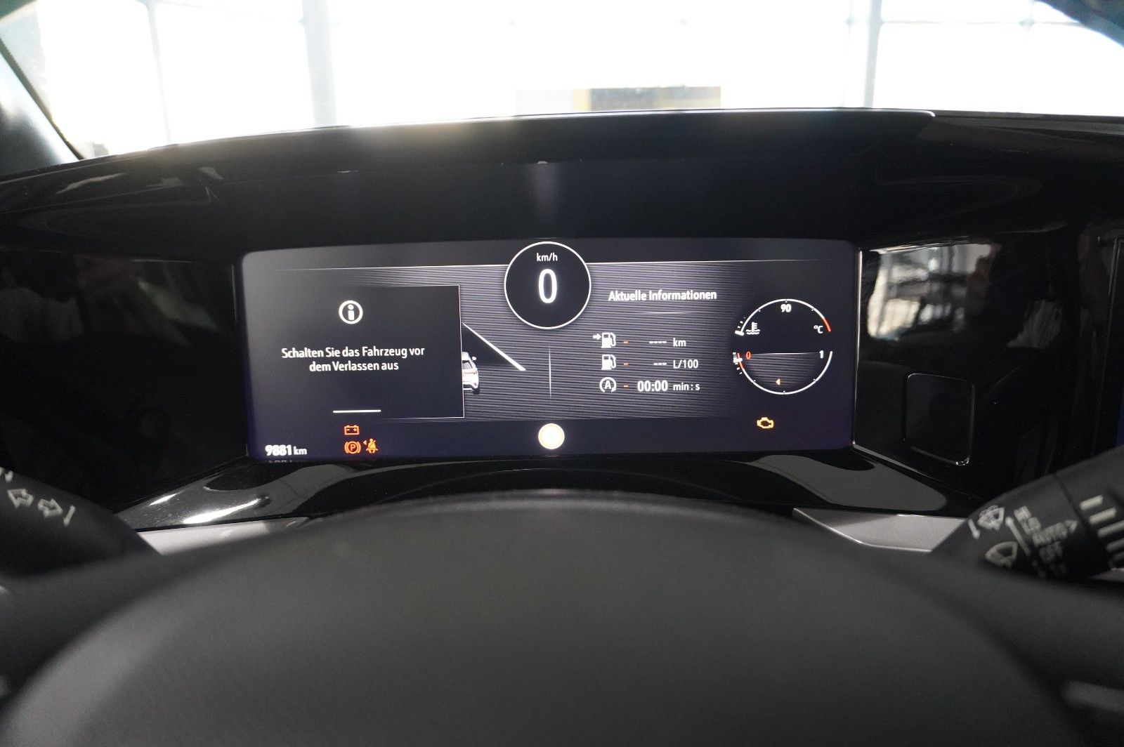 Fahrzeugabbildung Opel Mokka 1.2T ULTIMATE NAVI/LED/KAMERA/SPORT/SH/DAB