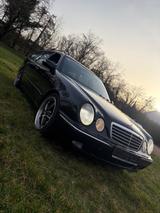 Mercedes-Benz Mercedes Benz E320 CDI W210 Avantgarde/Des... - : Kombi, Mercedes W210
