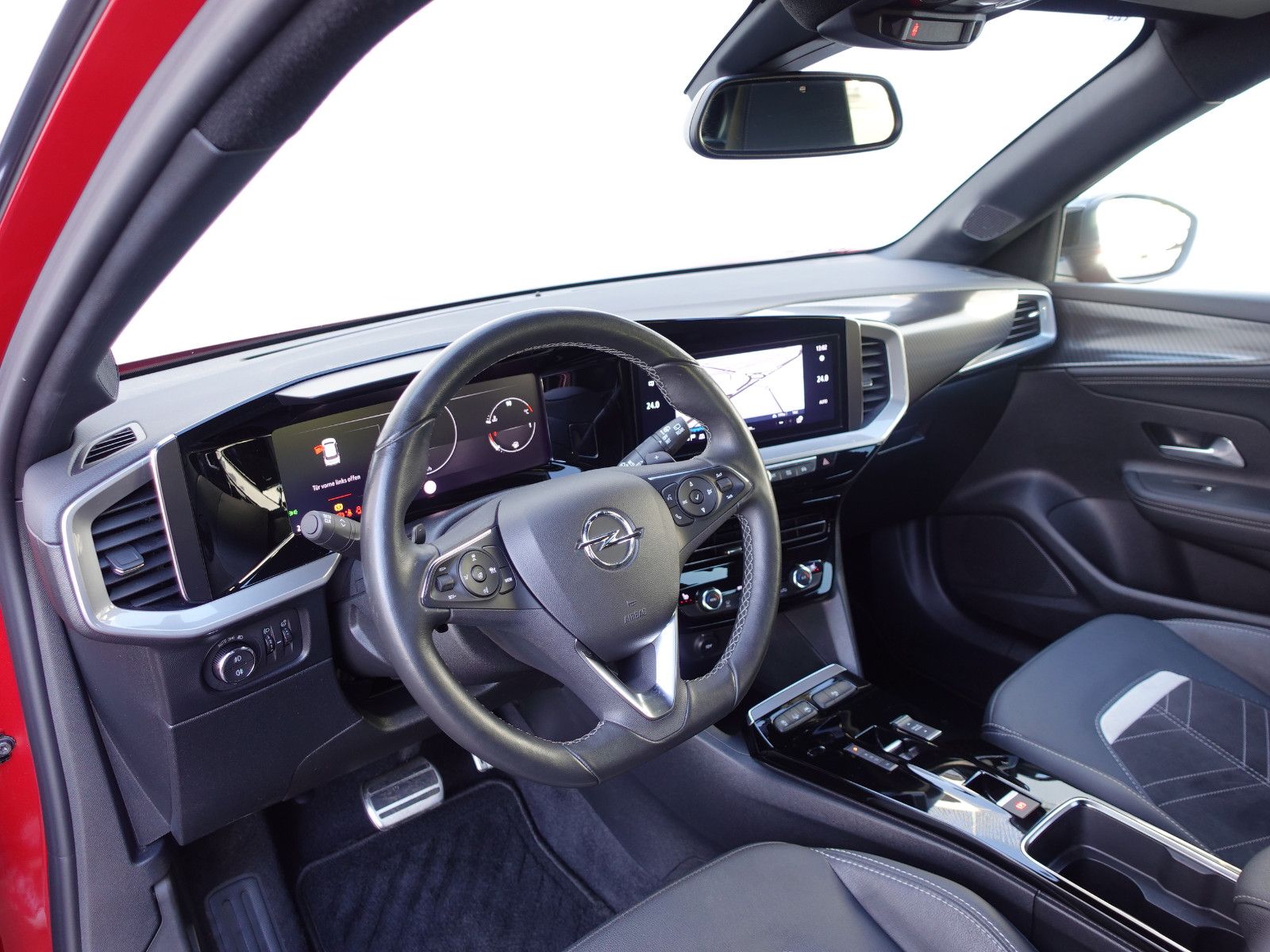 Fahrzeugabbildung Opel Mokka Ultimate 1.2T AUTOMATIK,Navi,Kamera,Sitzhz