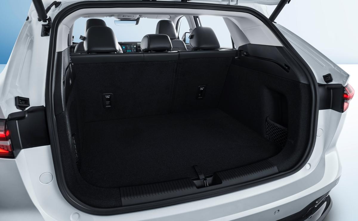 MG HS Hybrid+ Luxury*Preis nur mit Finanzierung*
