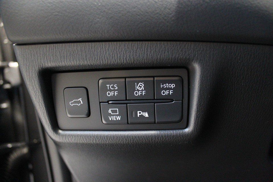 Fahrzeugabbildung Mazda CX-5 M-Hybrid ADVANTAGE G-165 NAVI ACAA 360° 19"