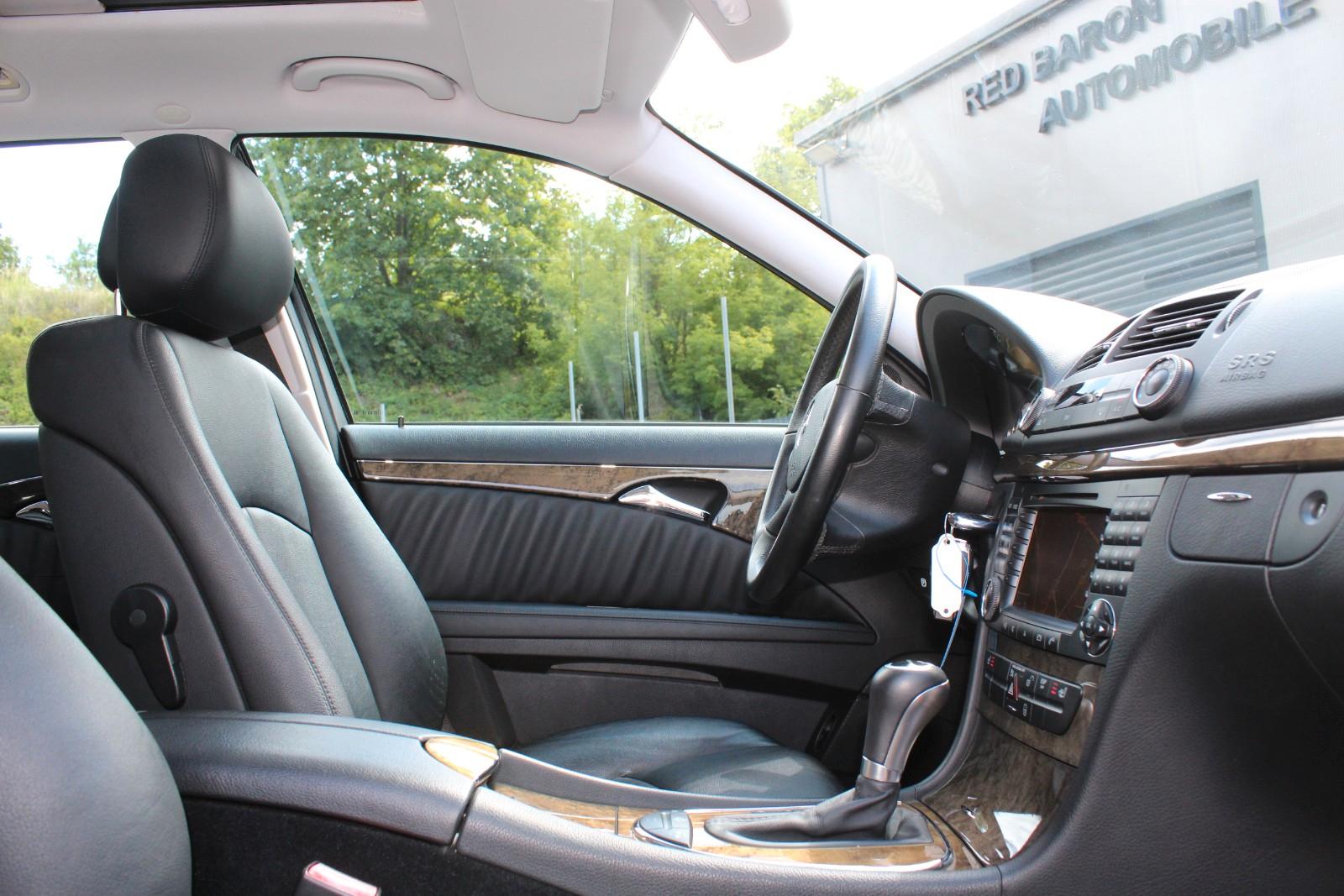 Mercedes-Benz E280 2007 — photo 17