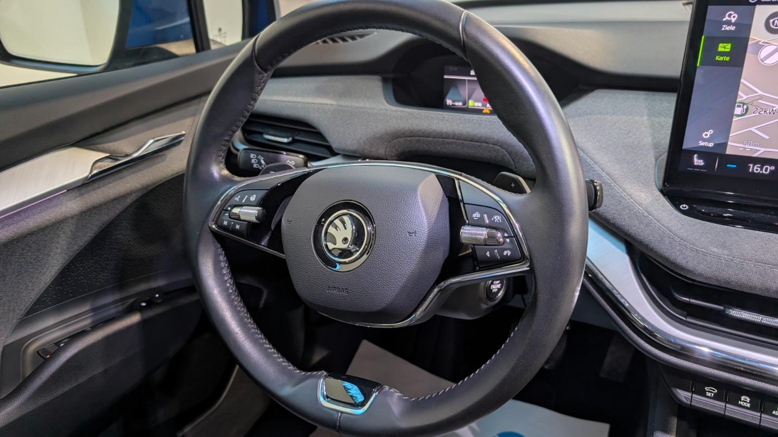 Skoda Enyaq 80 Loft KAM*LANE*SHZ*19"