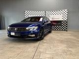 Volkswagen Passat *R-Line*Dynaudio*Standheizung*4Motion*AHK - Volkswagen Passat Variant: Blau, Motion