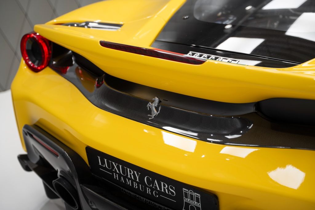 488 Pista Coupe YELLOW FULL CARBON FIBRE - Bild 11