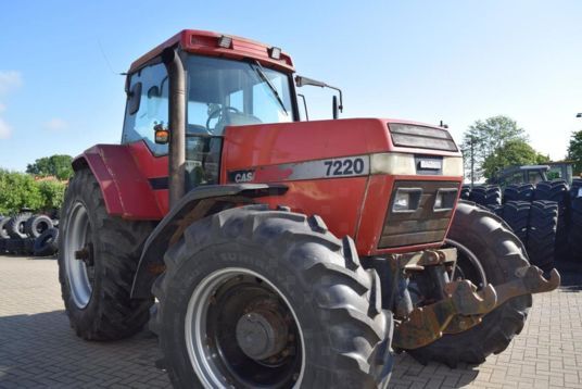 Case IH 7220 Magnum