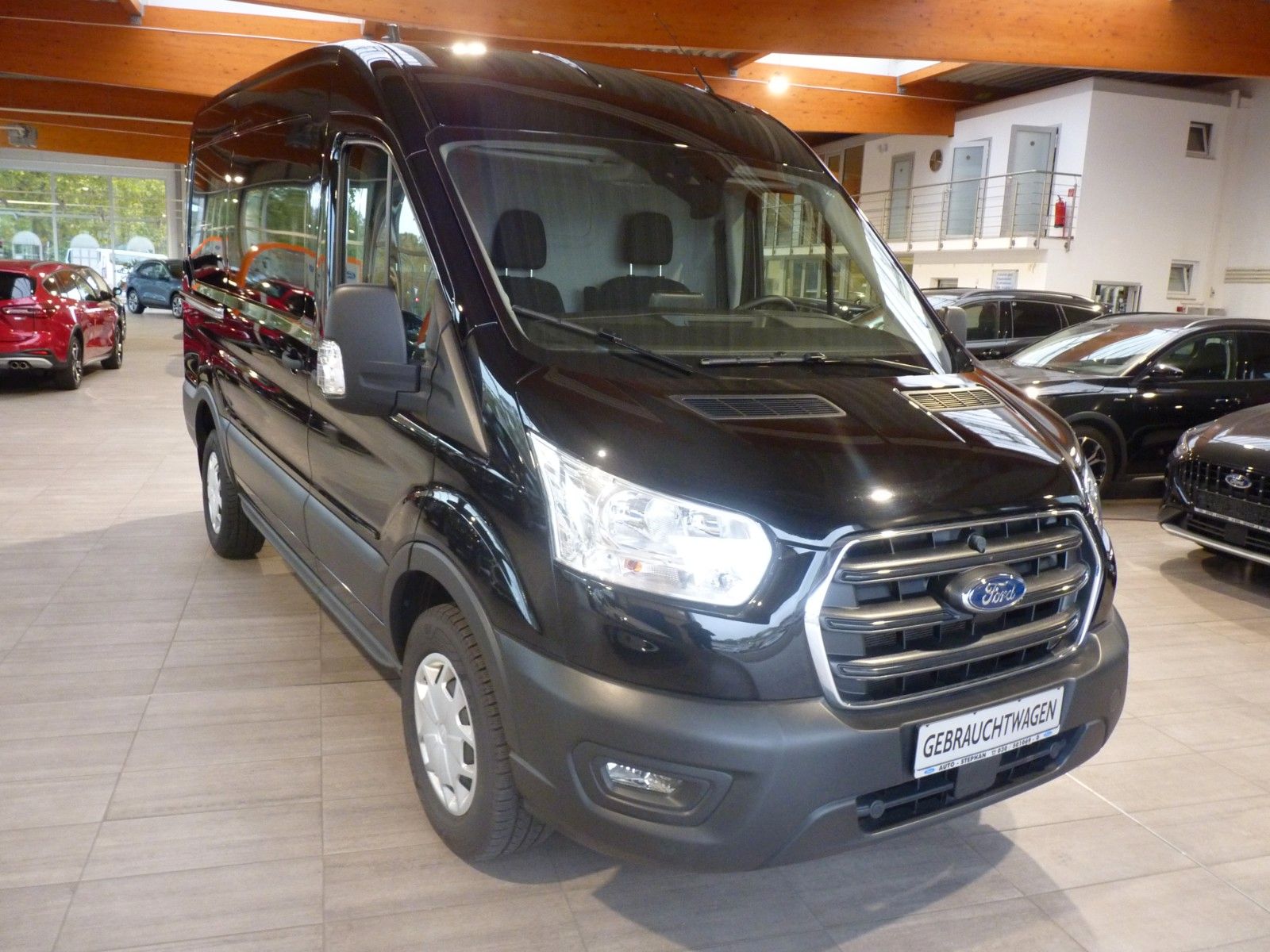 Fahrzeugabbildung Ford Transit Kasten 350 L2 Trend Navigation