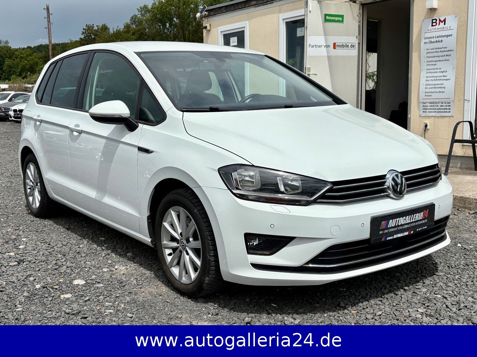 Fahrzeugabbildung Volkswagen Golf Sportsvan VII 1.6 TDI Lounge Navi PDC SHZ