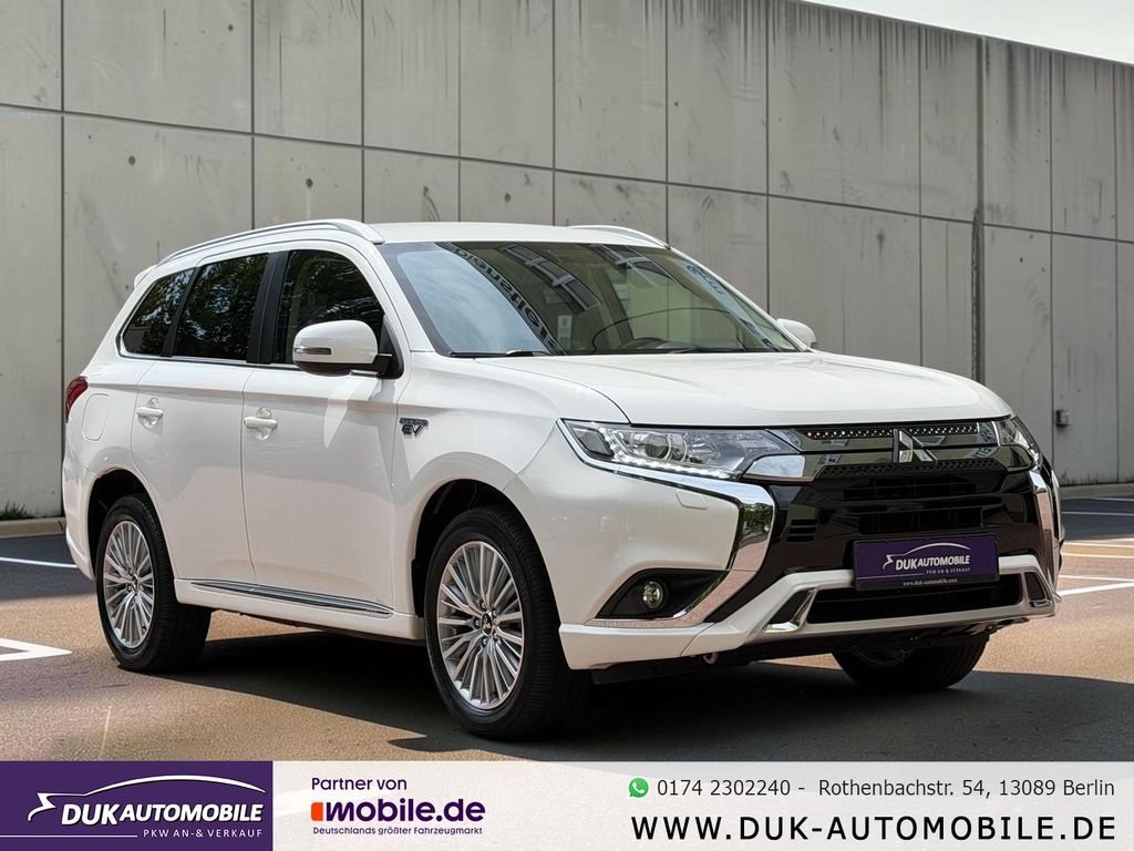 Image of Mitsubishi Outlander