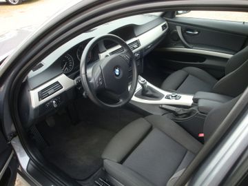 BMW 320 - 9