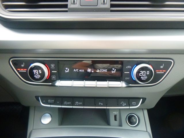 Fahrzeugabbildung Audi Q5 40 TDI quattro >AUT/AHK/NAV/PANO/SHZ<