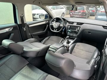 Skoda Octavia - 12