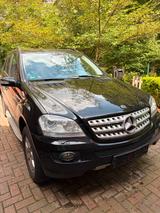 Mercedes-Benz ML 320 CDI 4MATIC -AHK - Mercedes-Benz ML 320 Gebrauchtwagen in Bremen