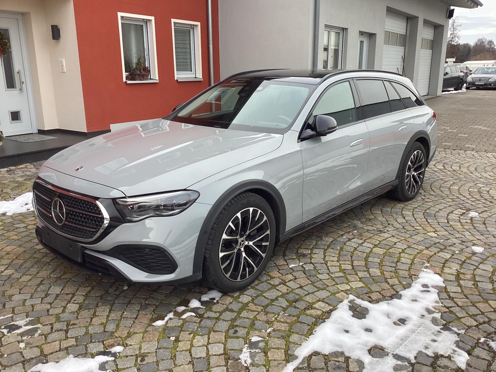 Mercedes-Benz E 450 T All-Terrain 4Matic