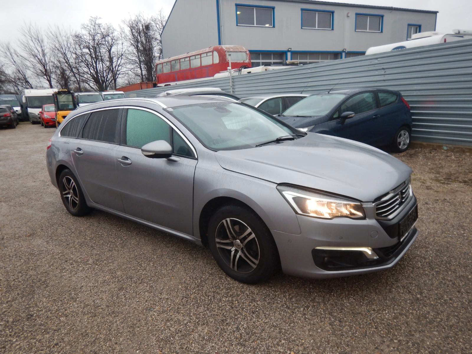 Peugeot 508 2015 — photo 11