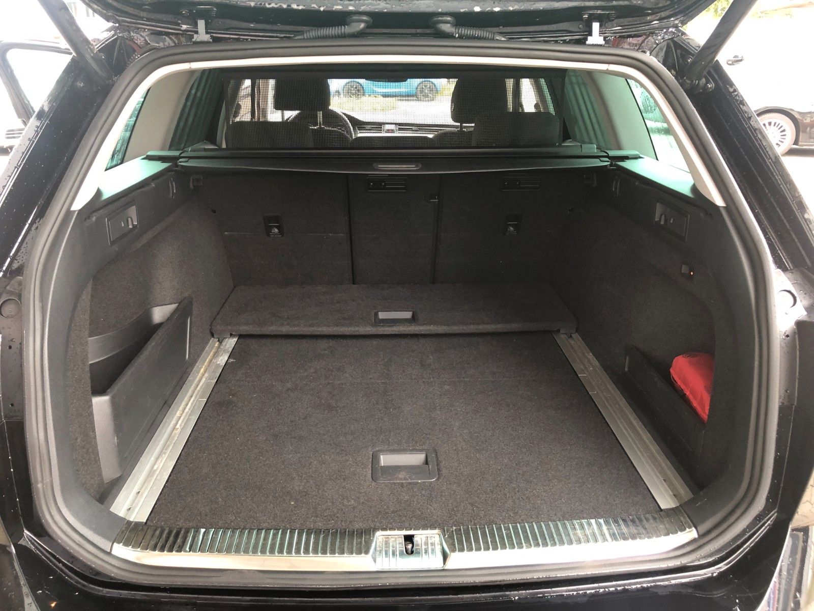 Fahrzeugabbildung Volkswagen Passat Variant Conceptline