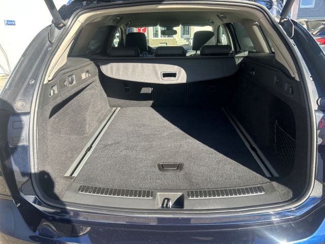 Insignia ST Ultimate 2.0 CDTI AHK NAVI PARK&GO P