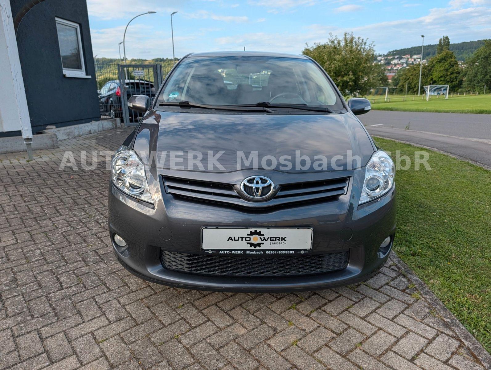 Toyota Auris/1. Hand/Tüv 04-28/Navi/Klimaa./Tempomat