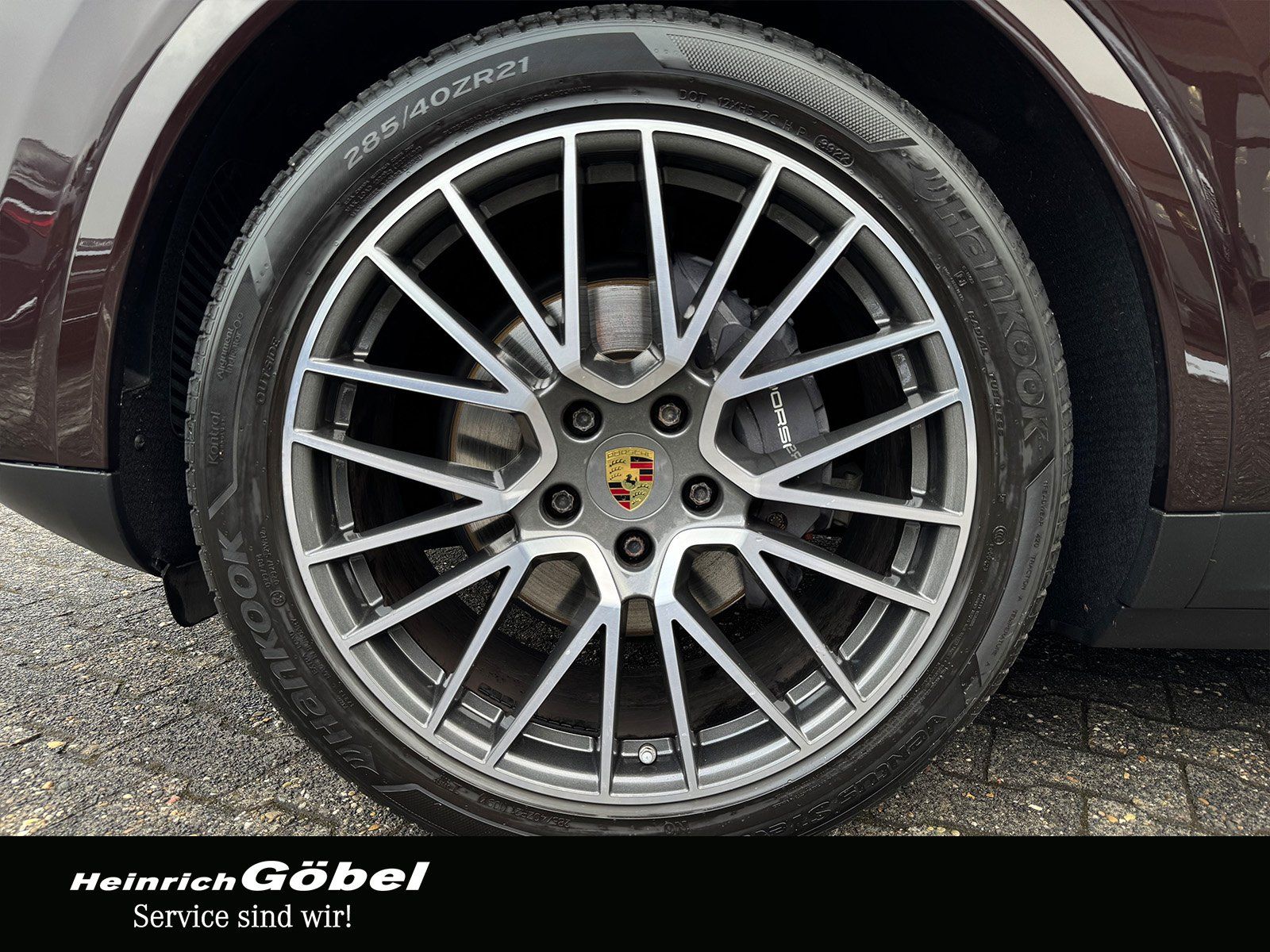 Fahrzeugabbildung Porsche Cayenne OPF 1 Hand PZ SCHECKHEFTGEPFLEGT