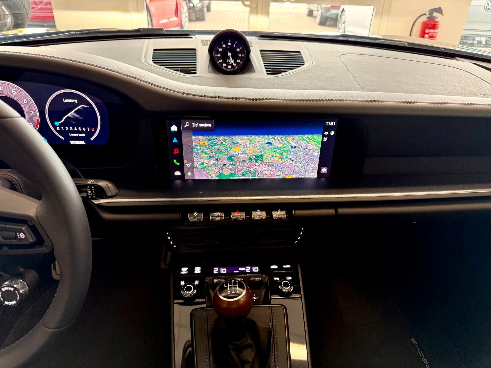 Fahrzeugabbildung Porsche 911 992 Carrera T SportDesign/Glasdach/Keyless