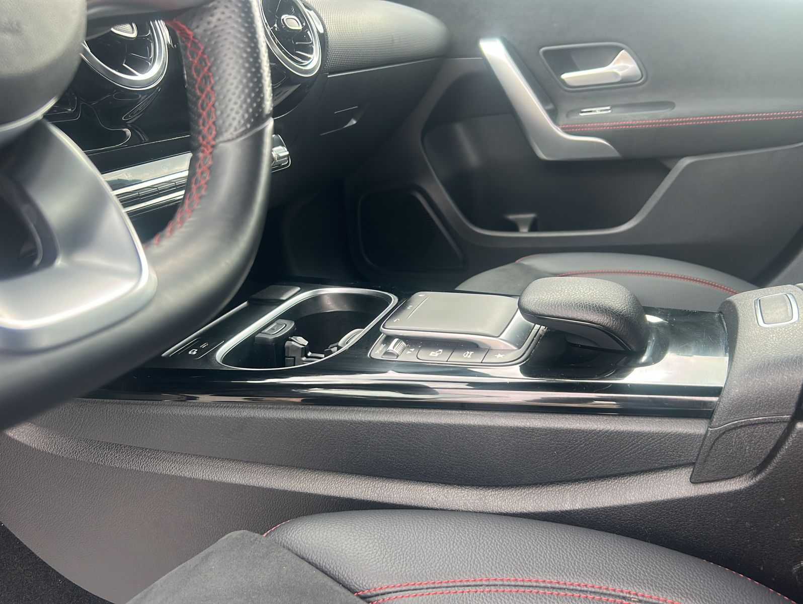 Fahrzeugabbildung Mercedes-Benz A 200 dAMG Line