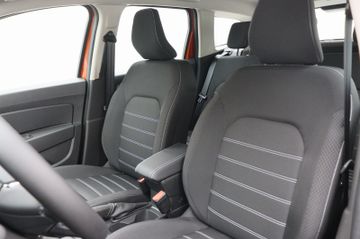 Fahrzeugabbildung Dacia Duster TCe 130 Comfort