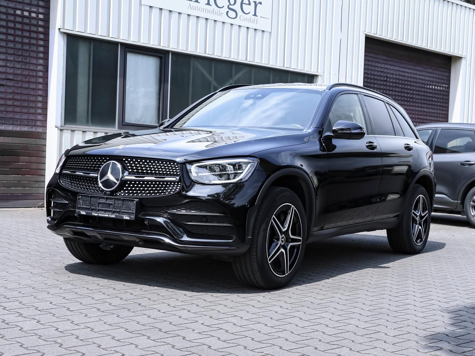 MERCEDES-BENZ GLC 300 de *AMG*AHK*NAVI*VIRTUAL*NIGHT*360°
