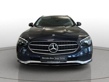 Mercedes E 220 - 3