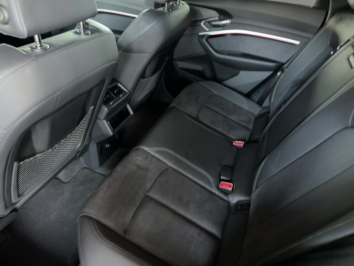 Audi Q8 e-tron - Bild 8