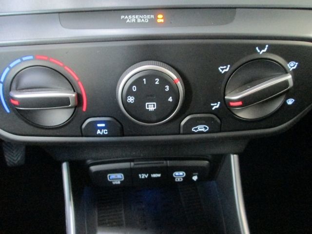 Hyundai i20 – Bild 18