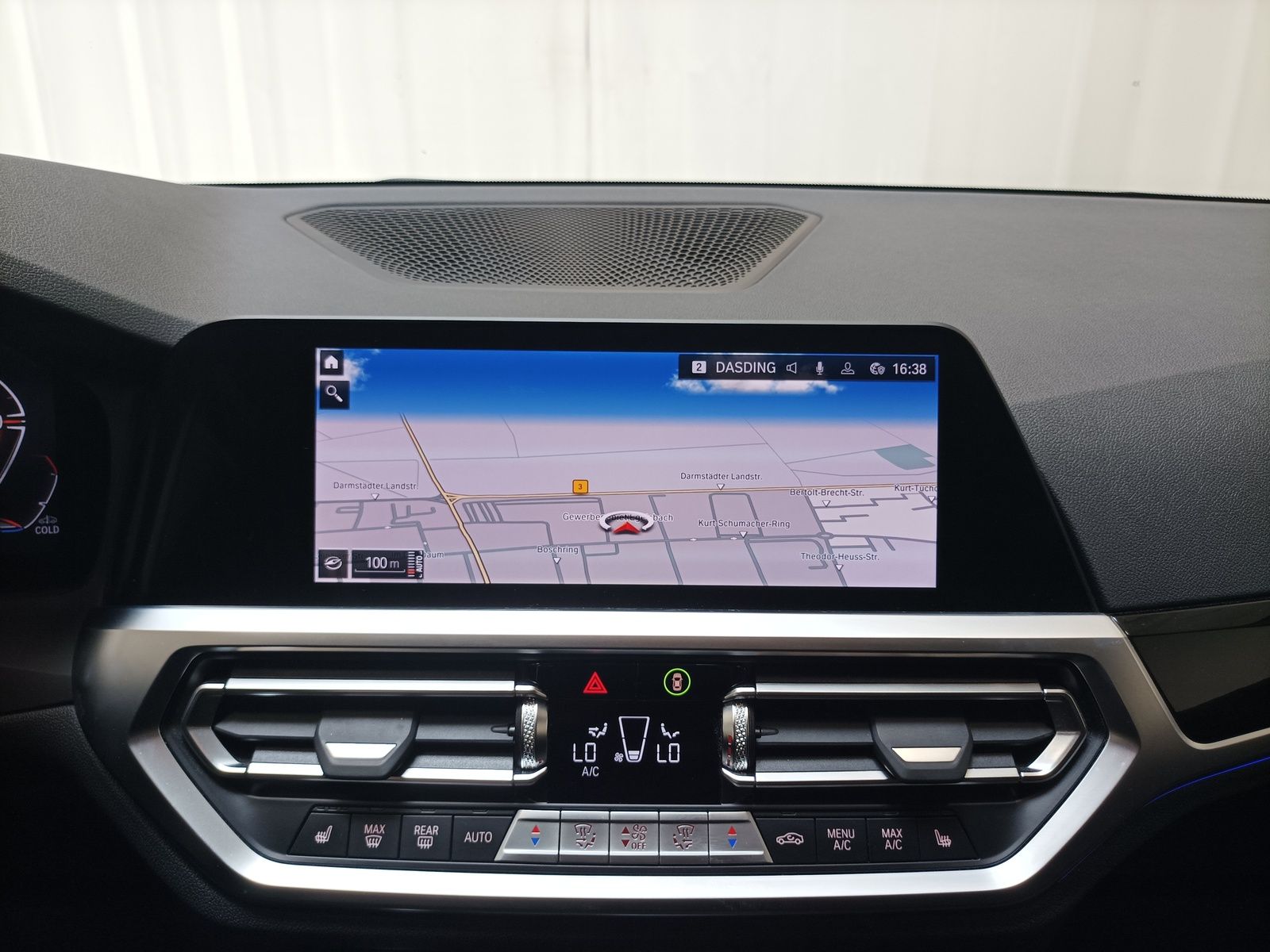 BMW 3er - 320 d Sport Line|Navi|PDC|Sitzhzg. foto 11