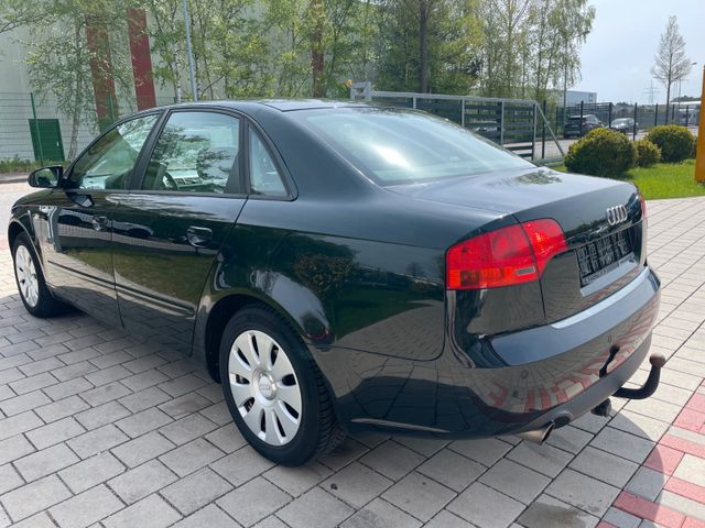 Fahrzeugabbildung Audi A4 Lim. 2.0