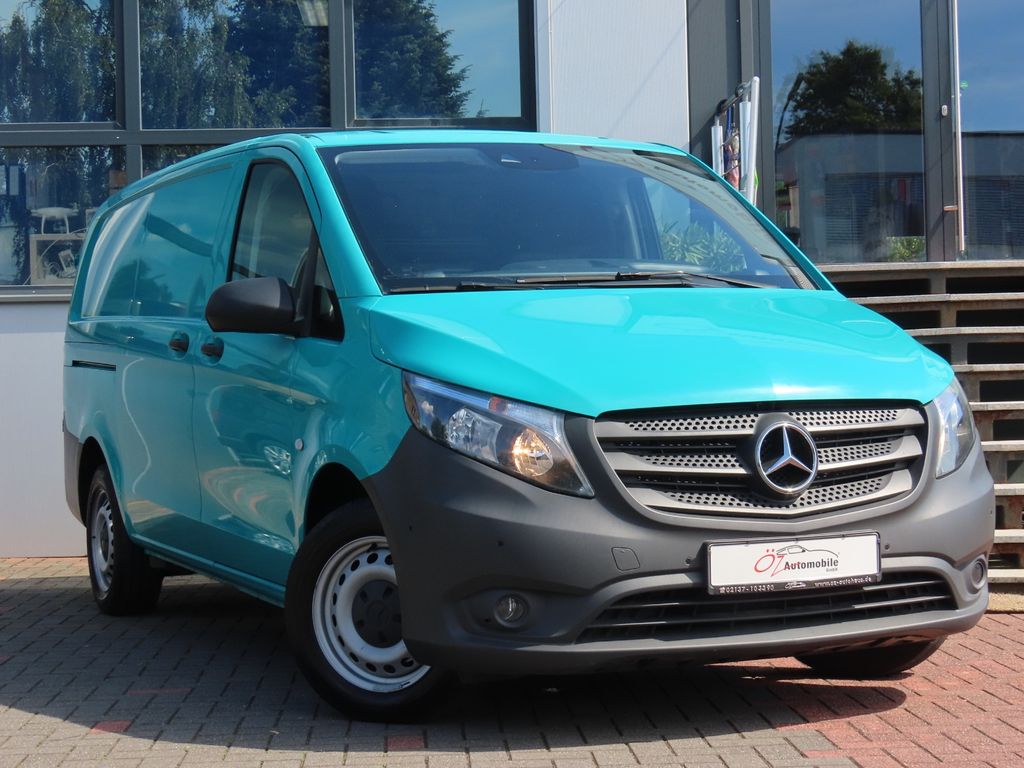 Image of Mercedes-Benz Vito
