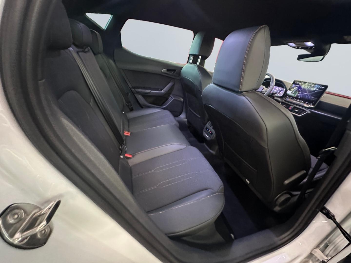 Cupra Leon 2.0 TDI DSG *Matrix*GJR*SHZ*Kamera*ACC*Navi