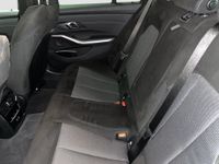 BMW 330 - Vorschau Bild 13