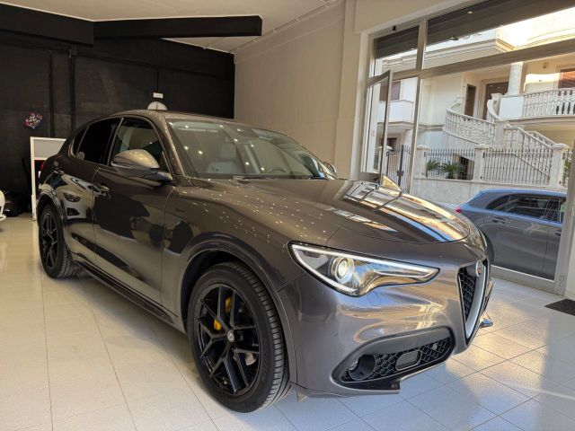 Alfa Romeo Stelvio 2.2 Jtdm Q4 Sprint "NAV/RETR"