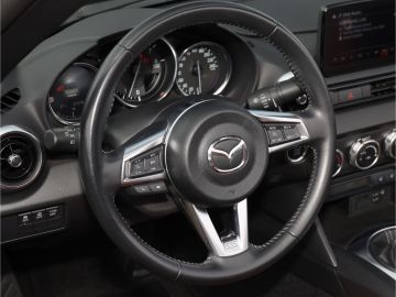 Mazda MX-5 SKYACTIV-G 2.0 6-Gang Navi Kamera