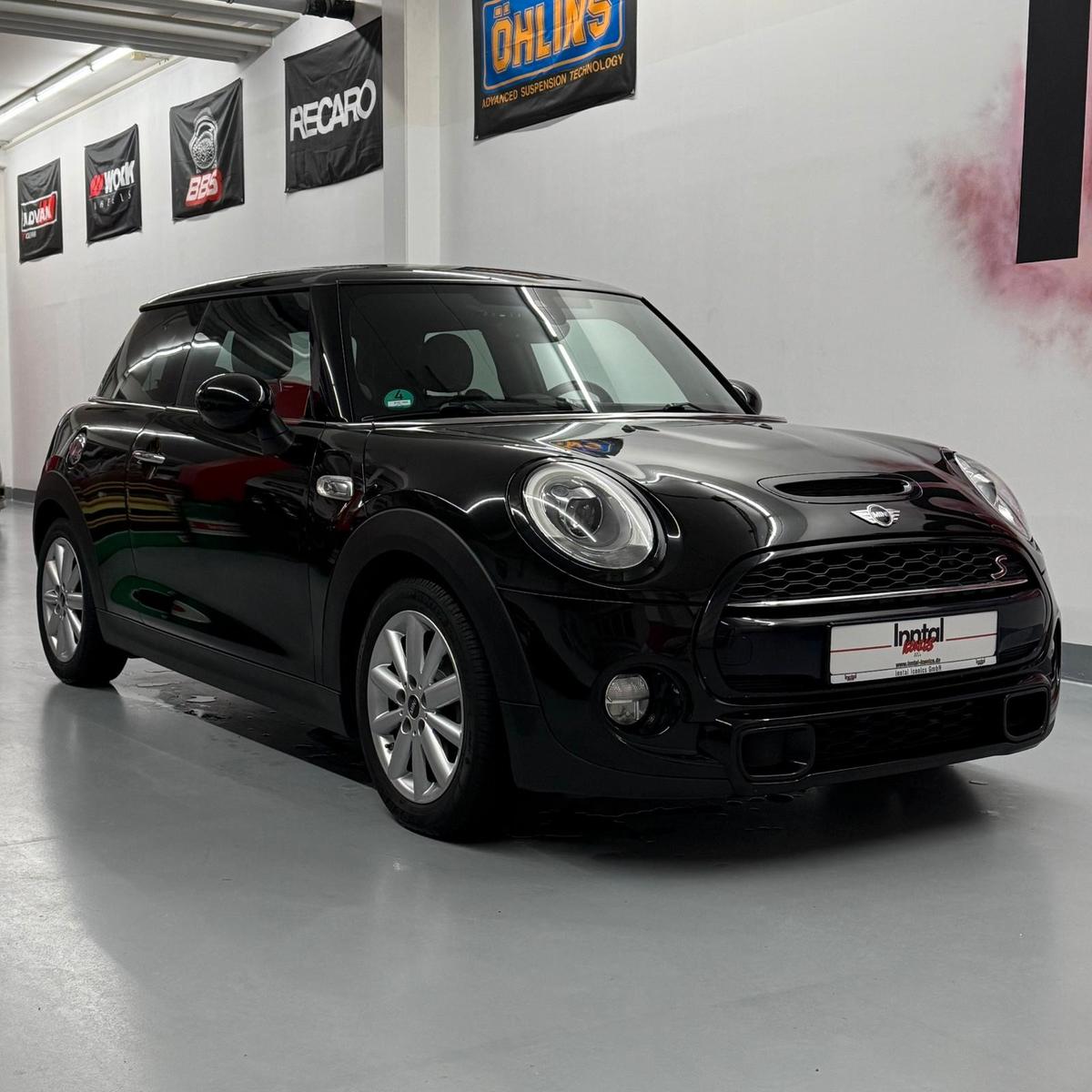 MINI Cooper S/All Black/1.Hand/Steuer/HarmanKardon