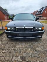 BMW E38 730D - BMW 730 aus 2000: 730d