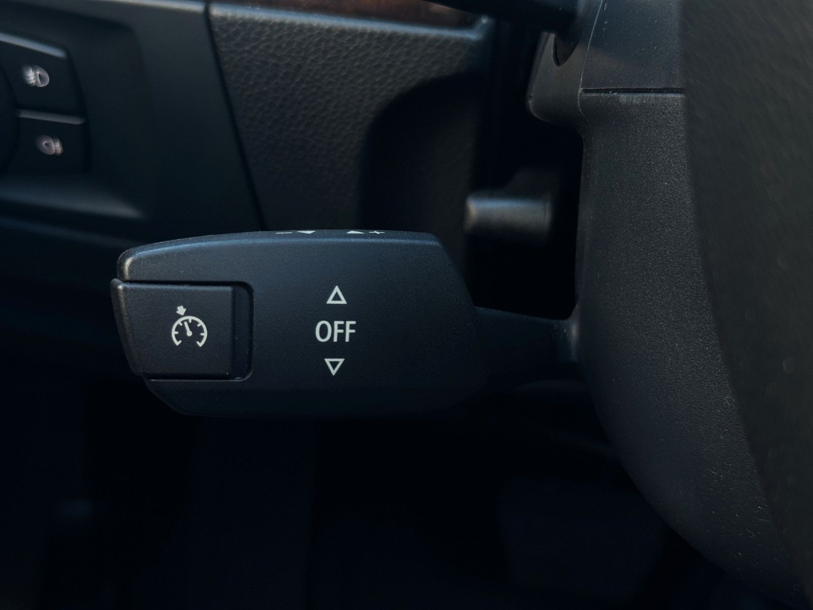Fahrzeugabbildung BMW 335i Touring xDrive *Pano*Xenon*Elektr.Sitze