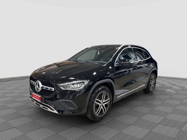 Mercedes-Benz MERCEDES-BENZ CLA sse GLA GLA 200 d Automatic SP