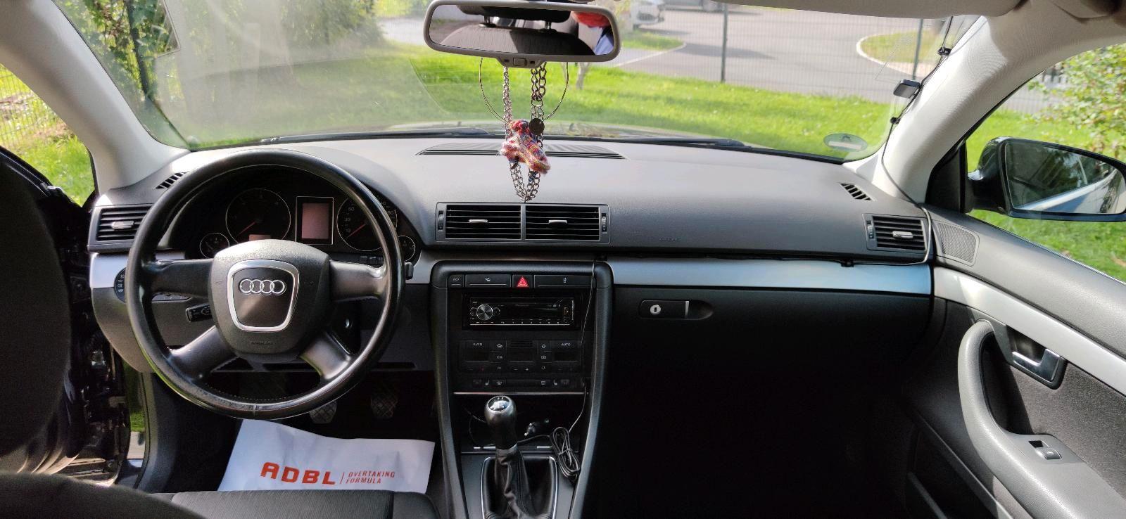 Audi A4 2006 — photo 6