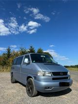 Volkswagen T4 Caravelle 2,5-l-Diesel TDI 75kW Standard - Volkswagen T4 Caravelle aus 2001