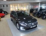 Volkswagen Passat Variant GTE Highline; NAV LED AID CarPly - mit Hybrid-Antrieb: Alcantara, Kombi, mit Klimaanlage