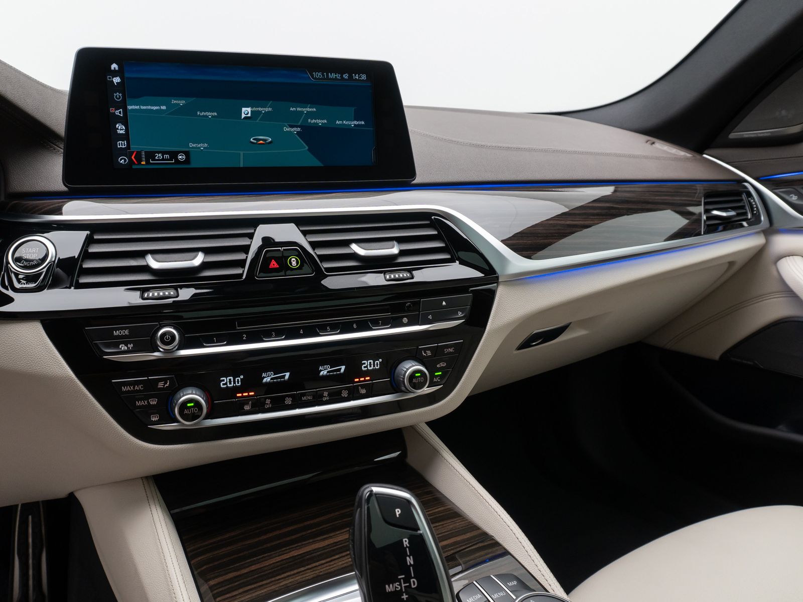 Fahrzeugabbildung BMW 530d xD M Sport 360°Komfort ACC HUD DisplKey H/K
