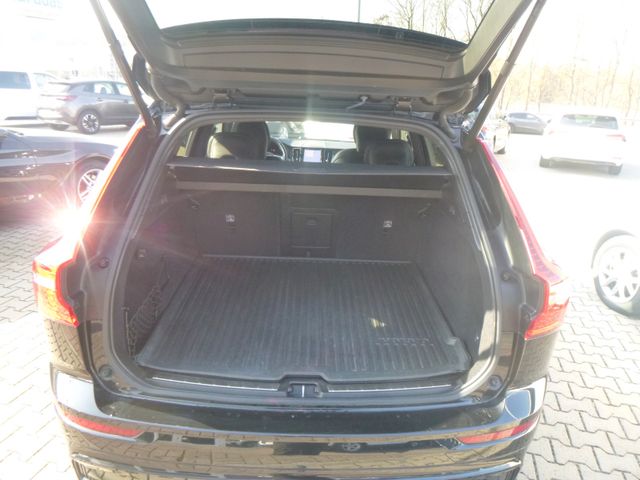 Fahrzeugabbildung Volvo XC60 R Design 2WD >AUT/AHK/LED/KAM/PDC<