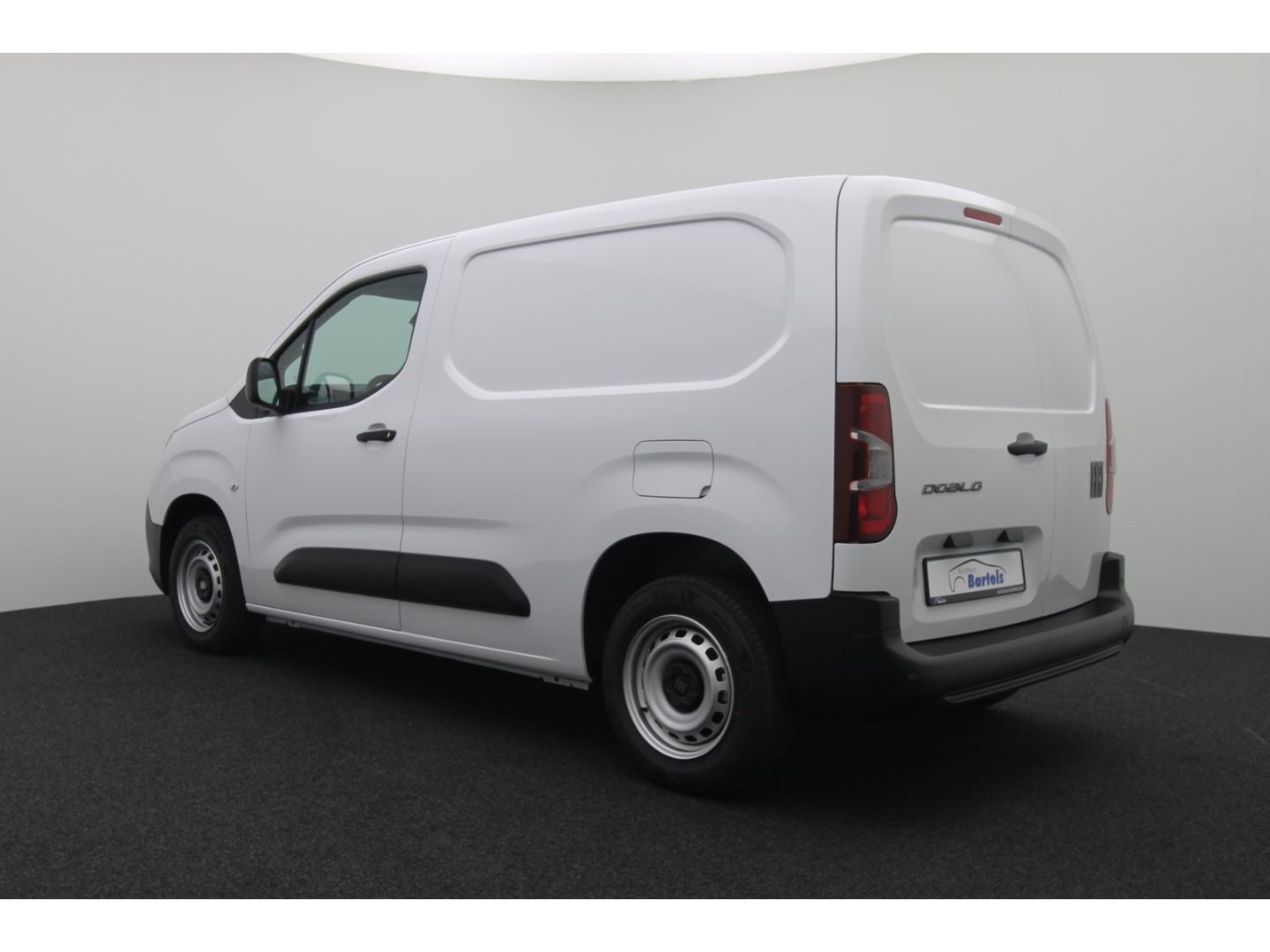 Fahrzeugabbildung Fiat Doblo 1.5 75 kW Kastenwagen Easy Pro Diesel 100